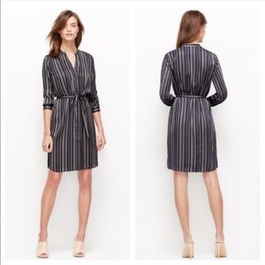 Ann Taylor Fine Stripe Shirtdress Size: L